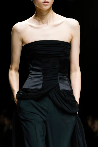 Look 7